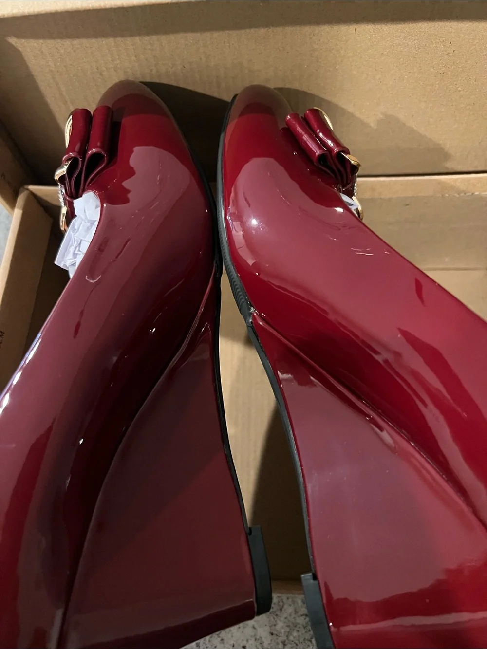 Women's Burgundy Patent Bow Wedge Heels Size US8/UK39
